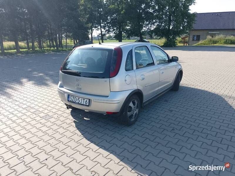 Używany Opel Corsa 2004 Hatchback