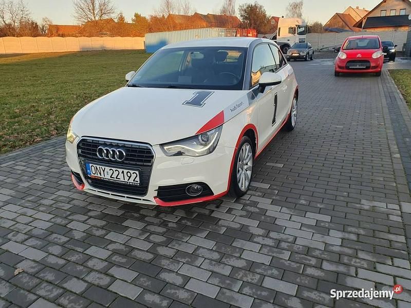 Używany Audi A1 Edition .1 110 KM (80 kW) 2010 Biały Hatchback
