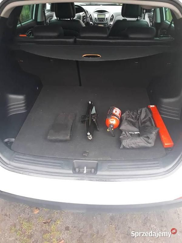 Używany 2010 Hyundai ix35 SUV | 30 000 zł (Uczciwa cena) - Obraz 1/4