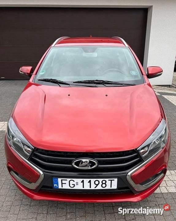 Używany 2018 Lada Vesta | 25 000 zł - Obraz 1/4