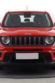 Używany Jeep Renegade 120 KM (88 kW) 2018 Czerwony SUV