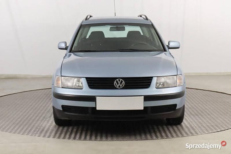 Niebieski Używany 1998 VW Passat Kombi | 11 999 zł - Obraz 1/4