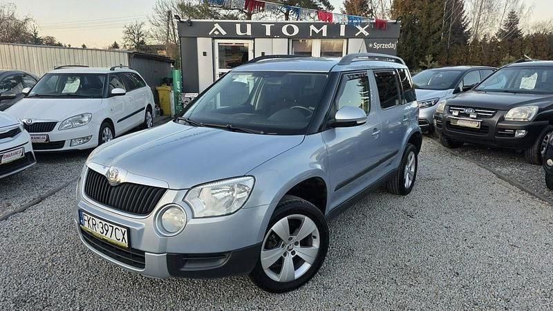 Używany Skoda Yeti 140 KM (102 kW) 2009 Niebieski jasny (metalik) SUV