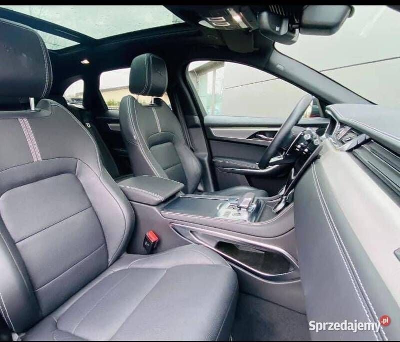 Używany Jaguar F-Pace 2022 Bordowy SUV