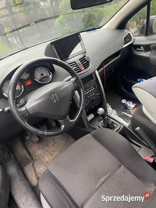 Czarny Używany 2007 Peugeot 207 Sedan/Limuzyna | 2800 zł (Dobra cena) - Obraz 1/3