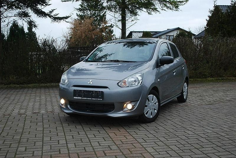 Używany Mitsubishi Space Star 72 KM (52 kW) 2015 Szary Hatchback