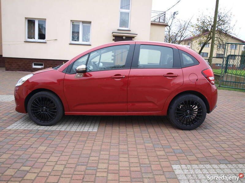 Używany Citroën C3 Comfort 71 KM (52 kW) 2011 Bordowy Hatchback