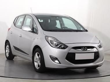 Srebrny Używany 2011 Hyundai ix20 Minivan | 29 999 zł - Obraz 1/4