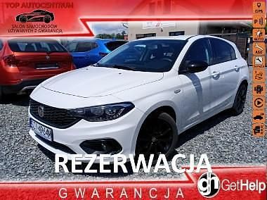 Biały Używany 2017 Fiat Tipo S Hatchback | 47 800 zł (Uczciwa cena) - Obraz 1/4
