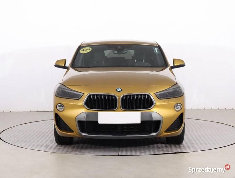 Złoty Używany 2018 BMW X2 SUV | 92 999 zł (Uczciwa cena) - Obraz 1/4