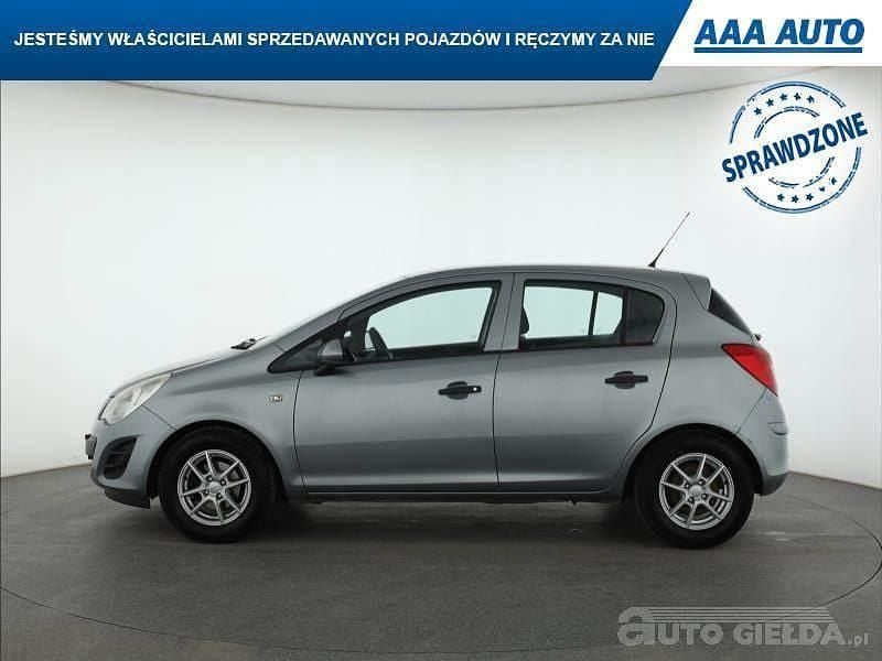 Używany Opel Corsa 2013 Srebrny Hatchback