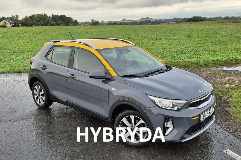 Szary (metalik, perła) Używany 2020 Kia Stonic 2 SUV | 54 400 zł - Obraz 1/4