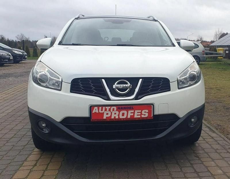 Używany Nissan Qashqai +2 140 KM (102 kW) 2010 Biały SUV