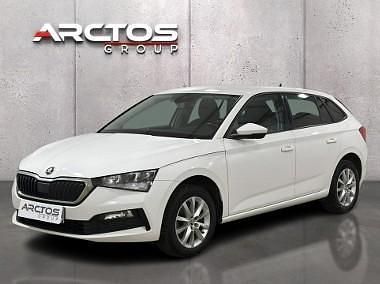 Biały Używany 2020 Skoda Scala Ambition Hatchback | 47 900 zł (Uczciwa cena) - Obraz 1/4