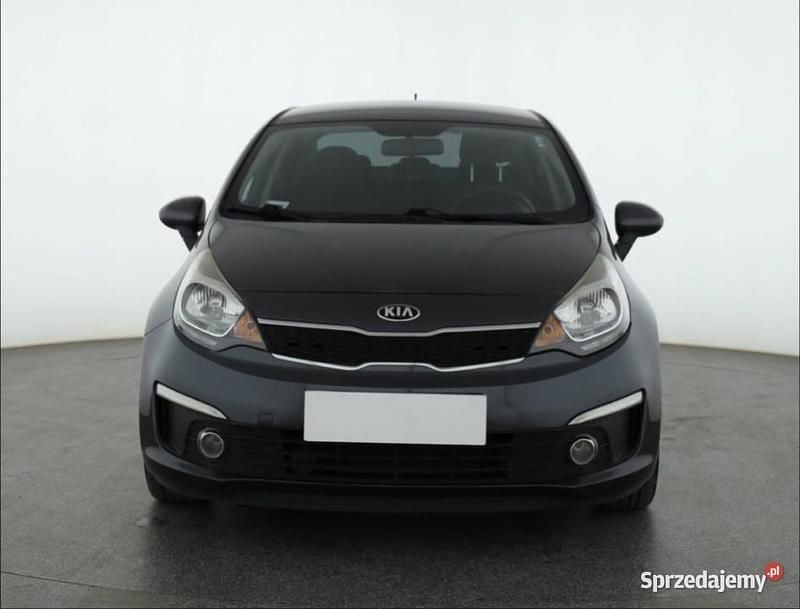 Szary Używany 2016 Kia Rio Sedan/Limuzyna | 24 999 zł (Uczciwa cena) - Obraz 1/4