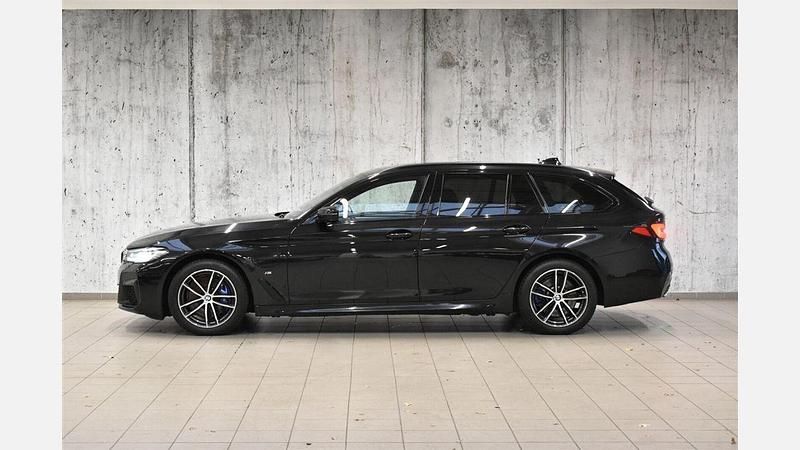Używany BMW 530e Shadowline 184 KM (135 kW) 2021 Black sapphire metallic metalizowany Kombi