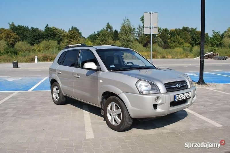 Używany 2008 Hyundai Tucson SUV | 16 700 zł (Dobra cena) - Obraz 1/4
