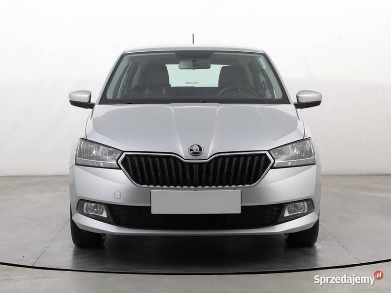 Srebrny Używany 2021 Skoda Fabia Kombi | 39 999 zł (Uczciwa cena) - Obraz 1/4