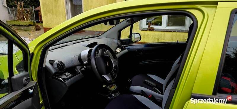 Używany Chevrolet Spark 68 KM (50 kW) 2010 Hatchback