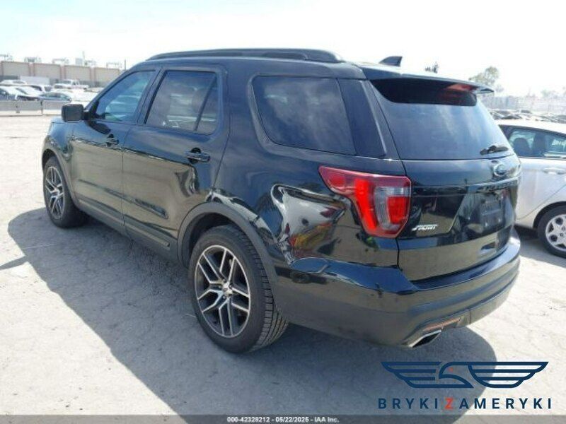 Czarny Używany 2015 Ford Explorer SUV | 42 690 zł - Obraz 1/1