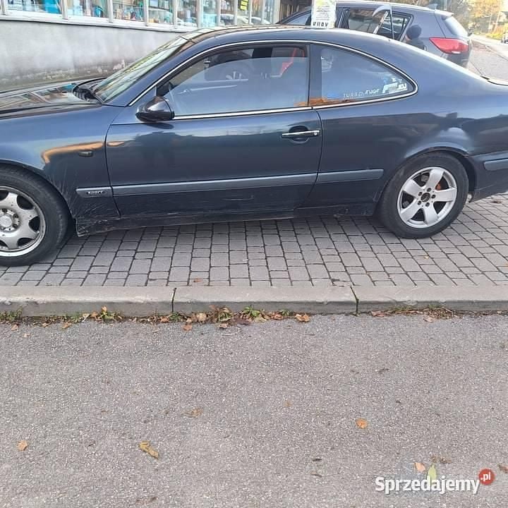 Używany Mercedes 230 1998 Hatchback