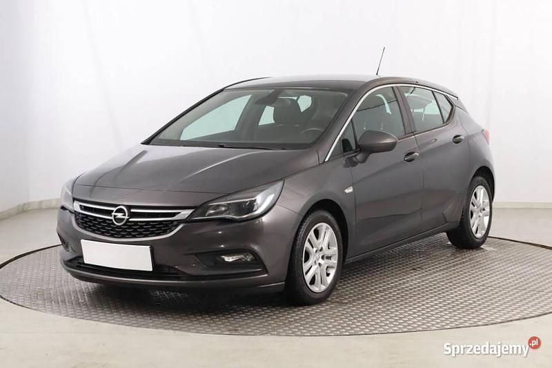 Używany Opel Astra 2016 Szary Hatchback