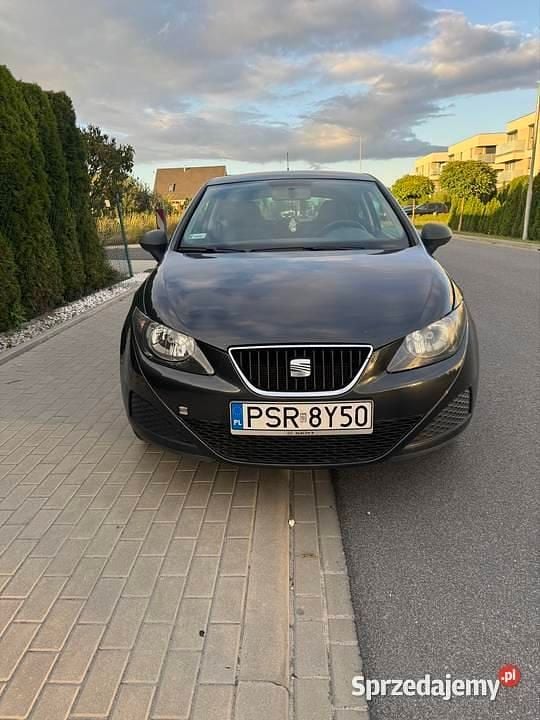 Grafitowy Używany 2009 Seat Ibiza Hatchback | 9900 zł (Dobra cena) - Obraz 1/4