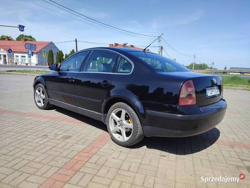 Używany VW Passat Comfortline 2004 Czarny Sedan/Limuzyna