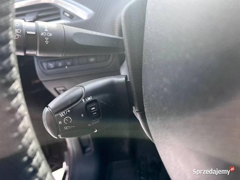 Używany Peugeot 2008 Style 2015 Brązowy SUV