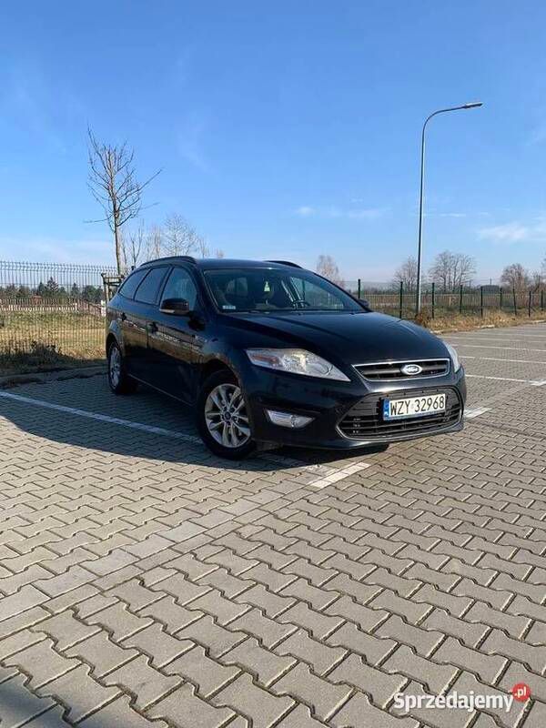 Używany Ford Mondeo 2012 Czarny Kombi
