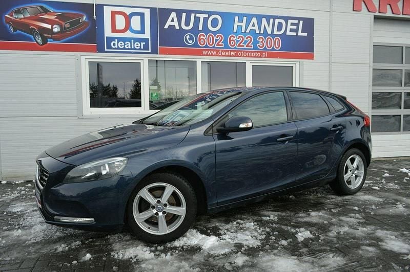 Używany Volvo V40 115 KM (84 kW) 2015 Niebieski Hatchback