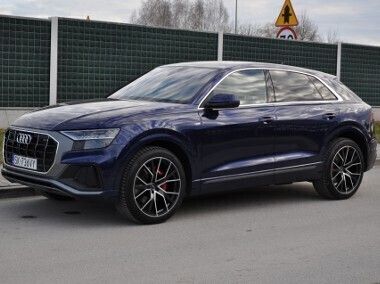 Niebieski Używany 2021 Audi Q8 SUV | 249 900 zł - Obraz 1/4