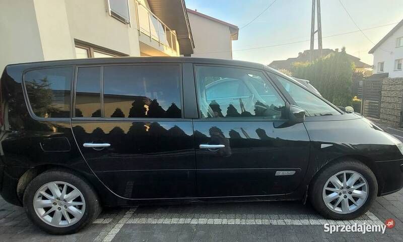 Czarny Używany 2010 Renault Espace Minivan | 23 500 zł (Super Cena) - Obraz 1/4