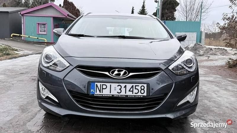Używany Hyundai i40 2012 Szary Sedan/Limuzyna