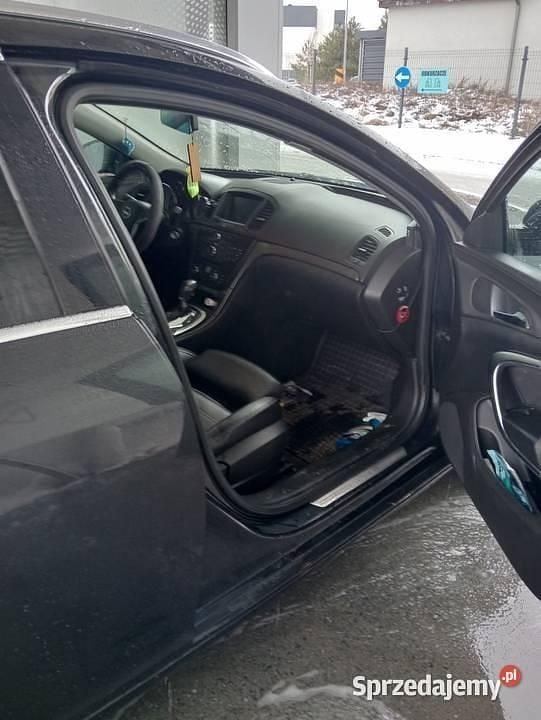 Używany Opel Insignia Sport 2009 Czarny Kombi