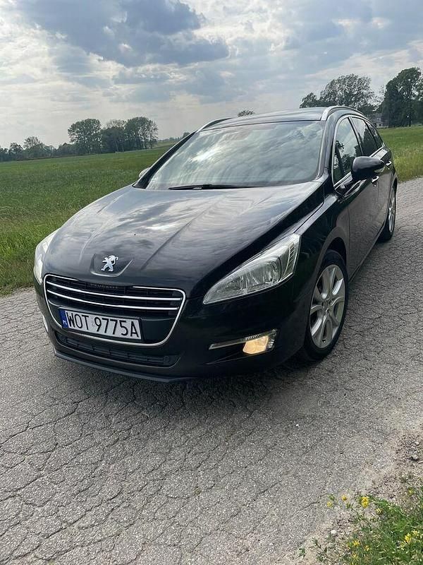 Czarny Używany 2011 Peugeot 508 Kombi | 16 900 zł (Dość drogi) - Obraz 1/4