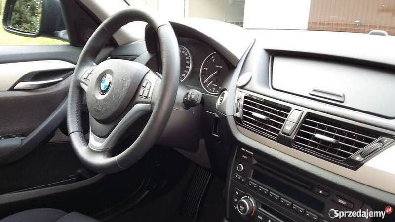 Używany BMW X1 2014 Czarny SUV