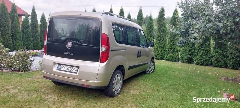 Złoty Używany 2010 Fiat Doblò Minivan | 20 900 zł (Dość drogi) - Obraz 1/4