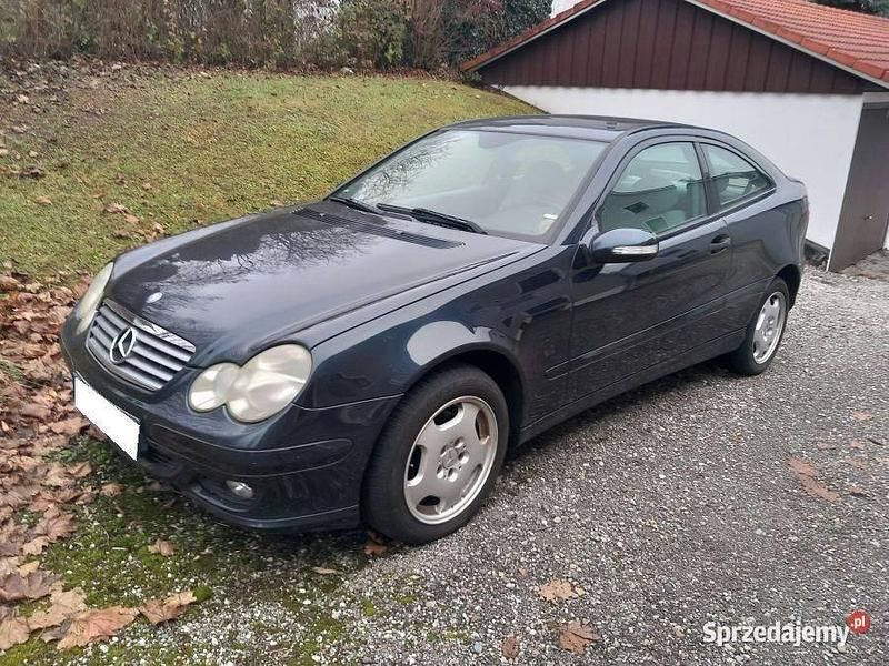 Używany 2004 Mercedes C180 Coupe | 4500 zł (Dobra cena) - Obraz 1/4