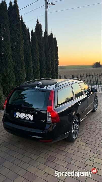 Grafitowy Używany 2010 Volvo V50 Kombi | 14 650 zł (Dobra cena) - Obraz 1/4