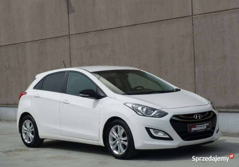 Inny kolor Używany 2014 Hyundai i30 GO! Sedan/Limuzyna | 36 500 zł (Uczciwa cena) - Obraz 1/4