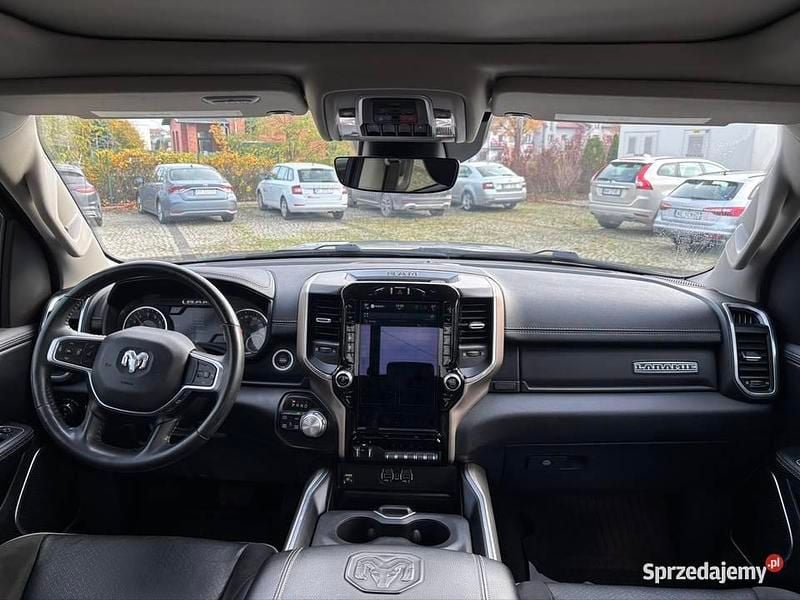 Używany RAM 1500 2022 Szary Pickup