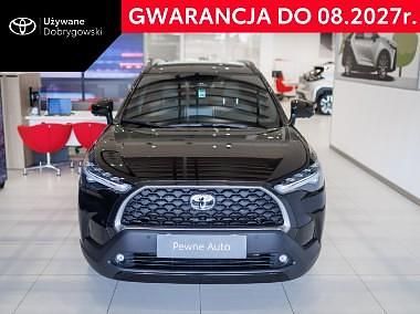Używany Toyota Corolla Executive 197 KM (144 kW) 2024 Czarny SUV