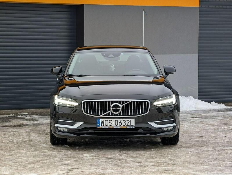 Używany Volvo S90 2017 Czarny Sedan/Limuzyna