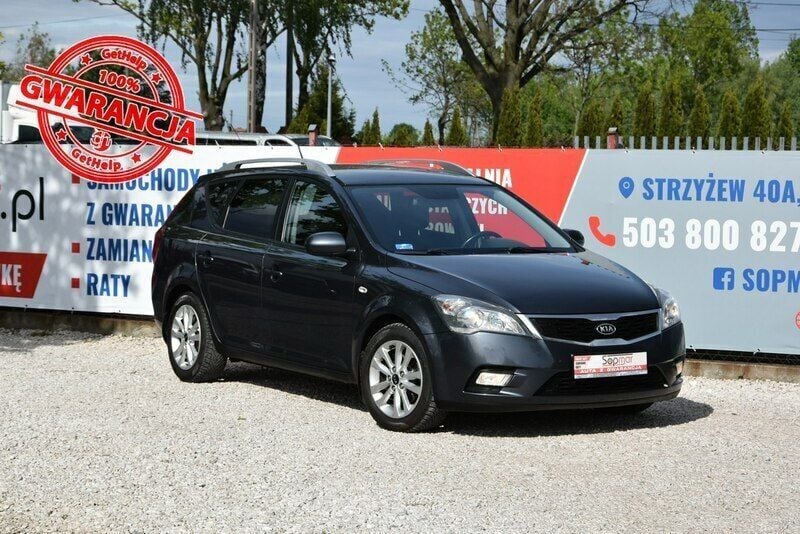 Szary Używany 2011 Kia Ceed 2 Kombi | 13 900 zł (Uczciwa cena) - Obraz 1/4