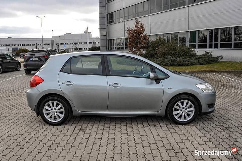 Używany Toyota Auris 2009 Hatchback