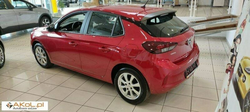 Używany Opel Corsa 75 KM (55 kW) 2021 Bordowy (metalik) Hatchback