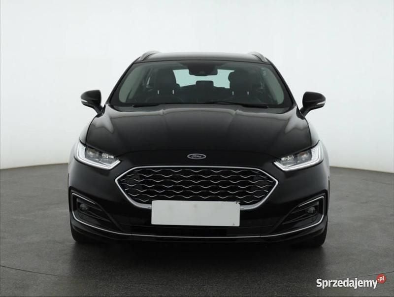 Używany Ford Mondeo 190 KM (139 kW) 2019 Czarny Kombi