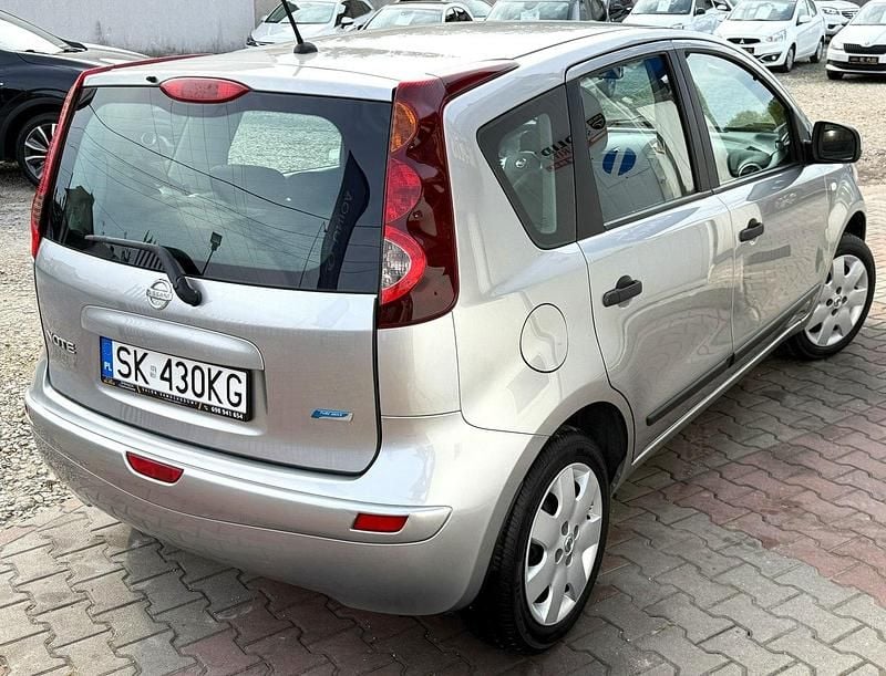 Używany Nissan Note 88 KM (64 kW) 2010 Szary (metalik) Minivan