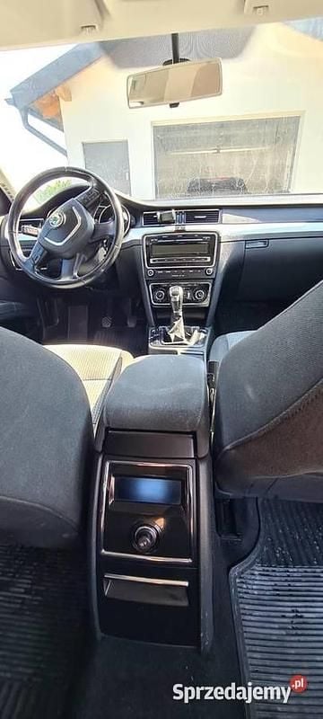Używany Skoda Superb 160 KM (117 kW) 2010